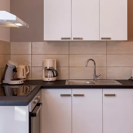 Loc Trotteur Le Cacao - Balneo, Gare * Λούρδη