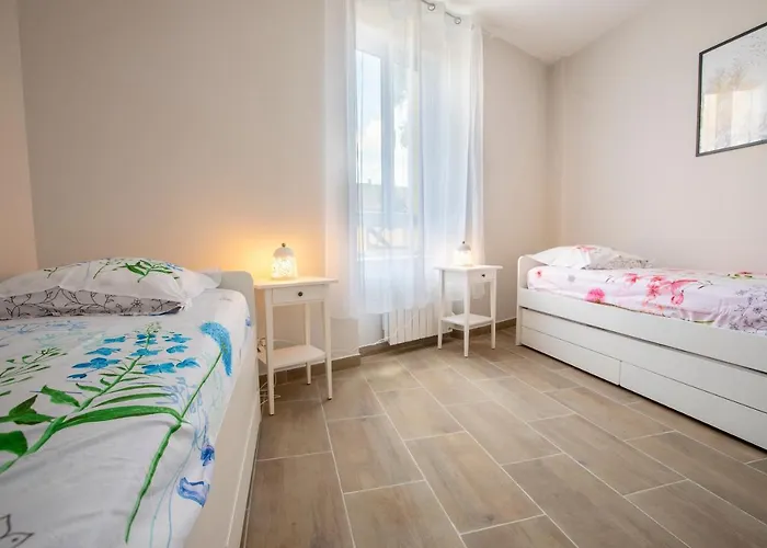 Loc Trotteur Le Cacao - Balnéo, Gare *